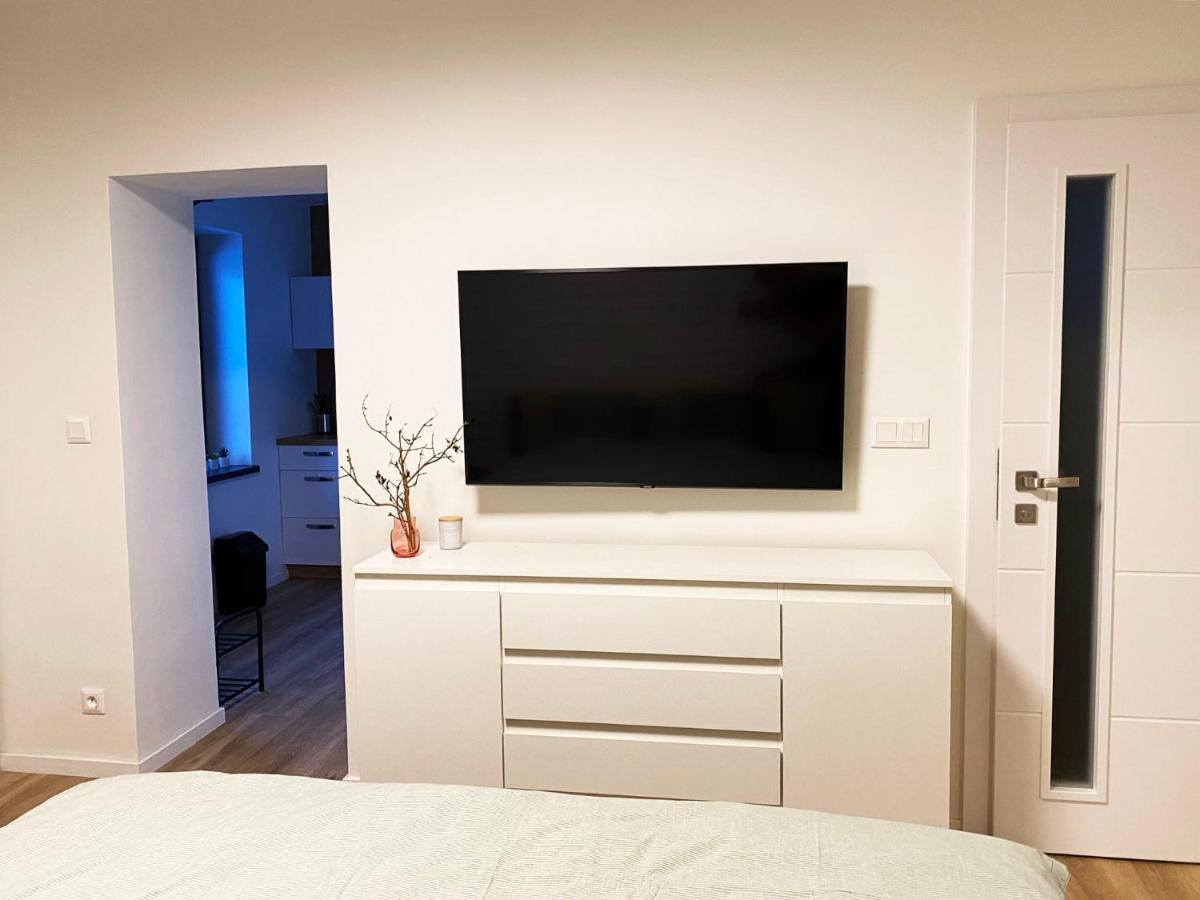 Apartmany Elli Myto pod Dumbierom Exterior photo